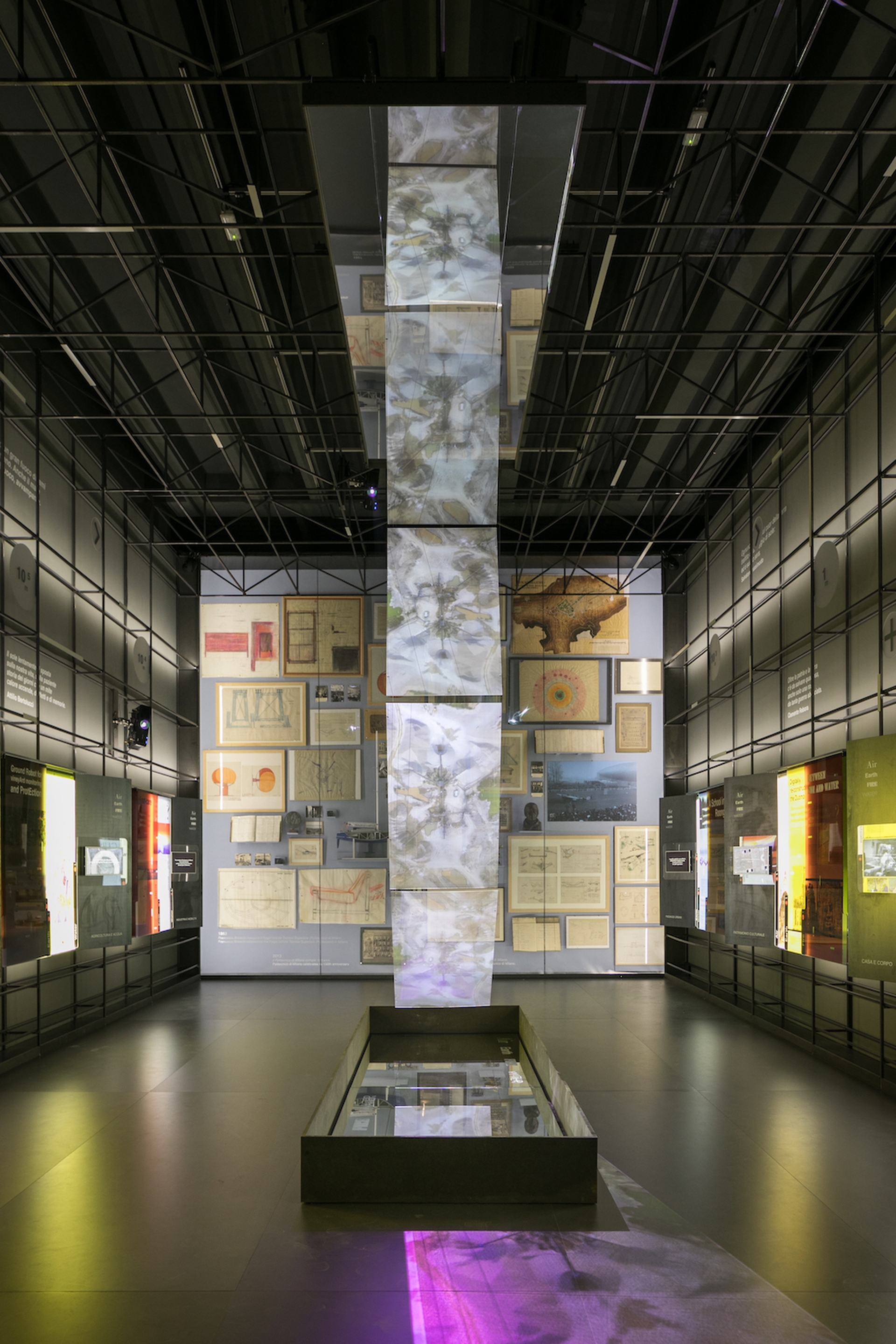 All'interno di Broken nature, la XXII Triennale di Milano