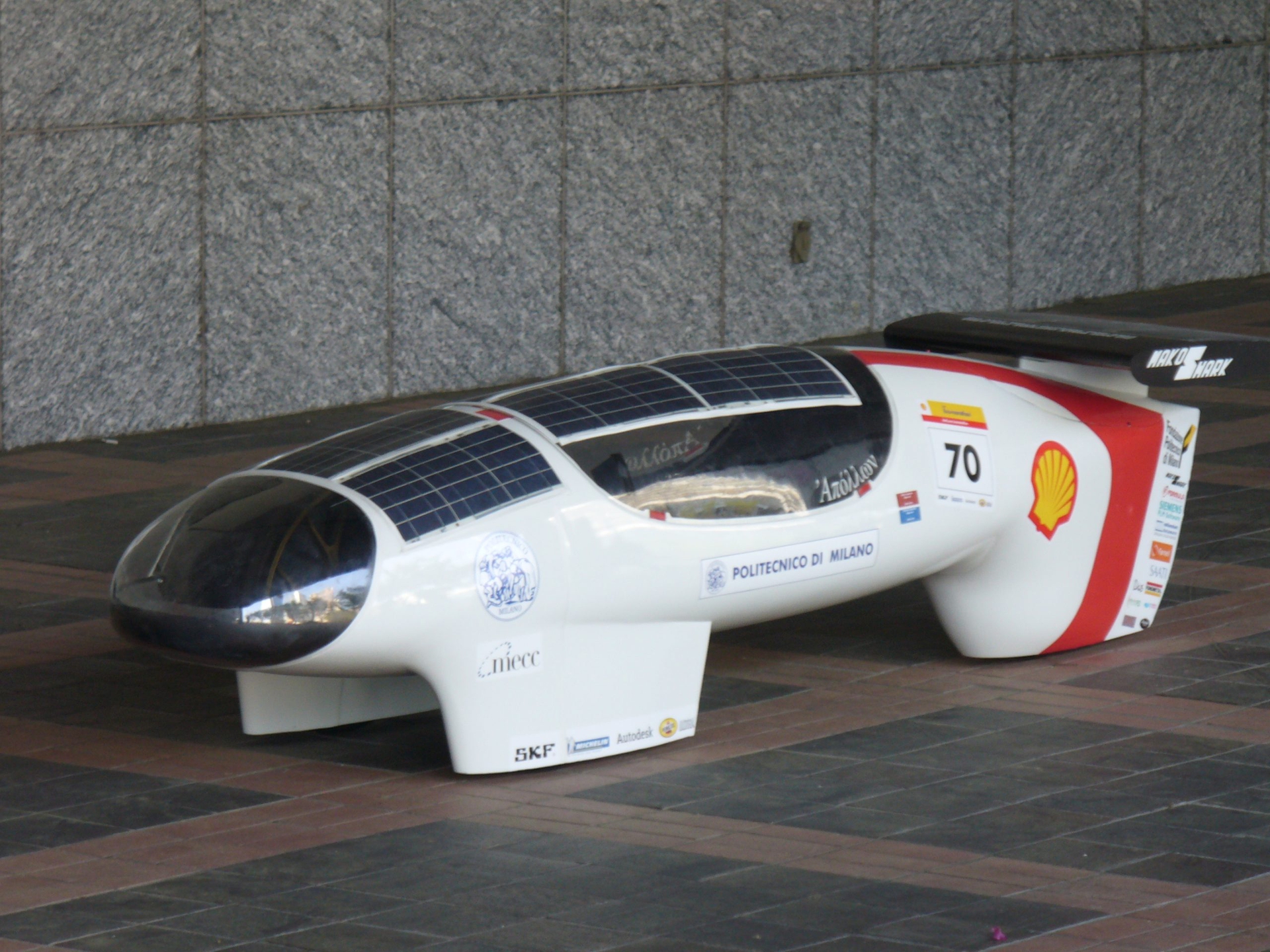 Apollo with flexible panels