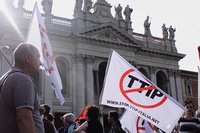 Stop Ttip, in migliaia a Roma per dire no al partenariato transatlantico