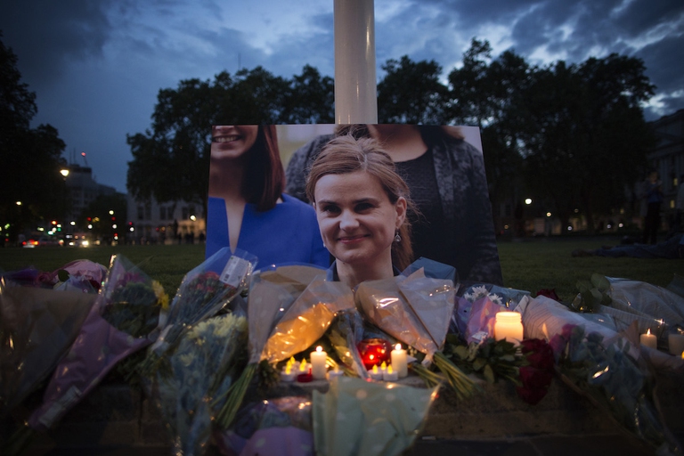 Jo Cox deputata uccisa brexit