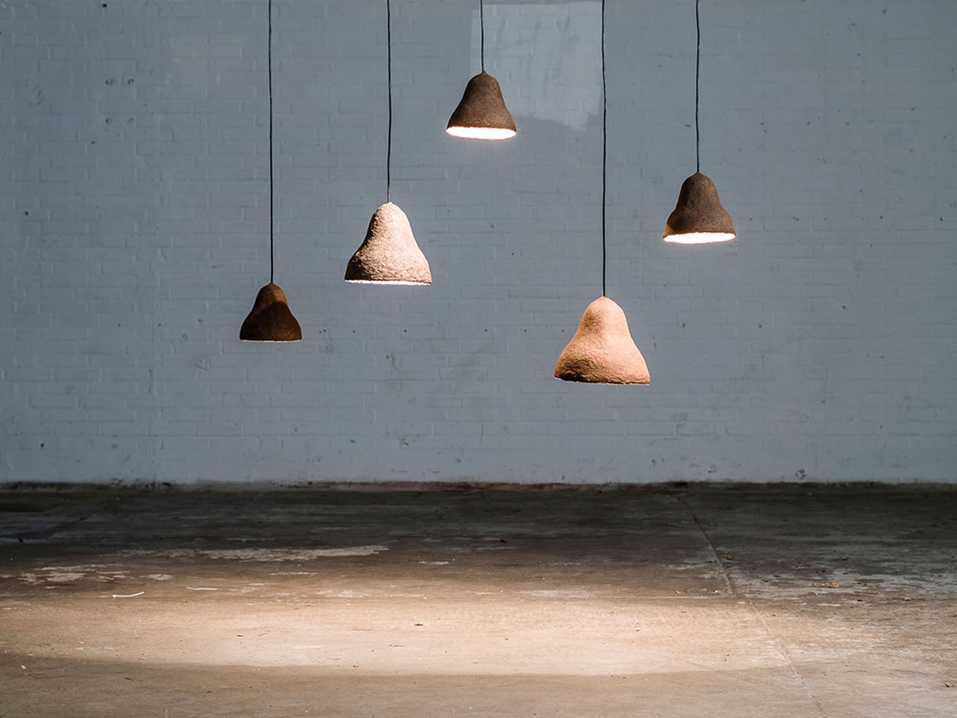 7-Terroir_lamps_clusterEM_web_1800