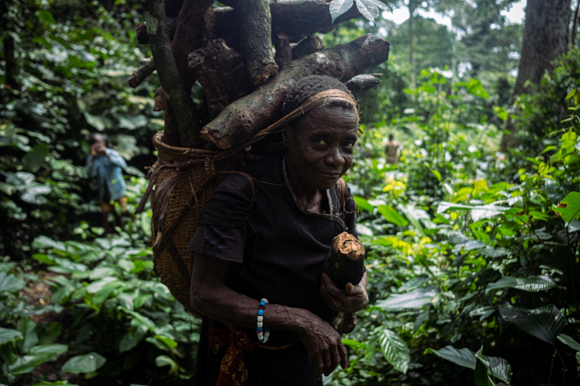Foto Pigmei Congo- sedici