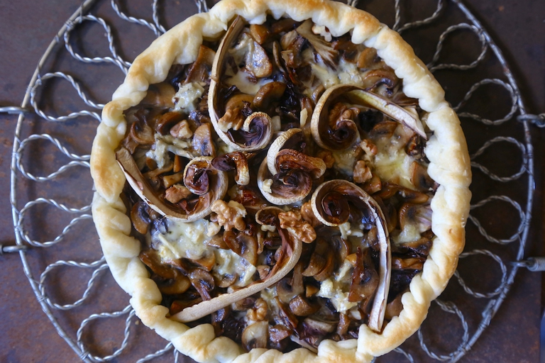torta salata con radicchio