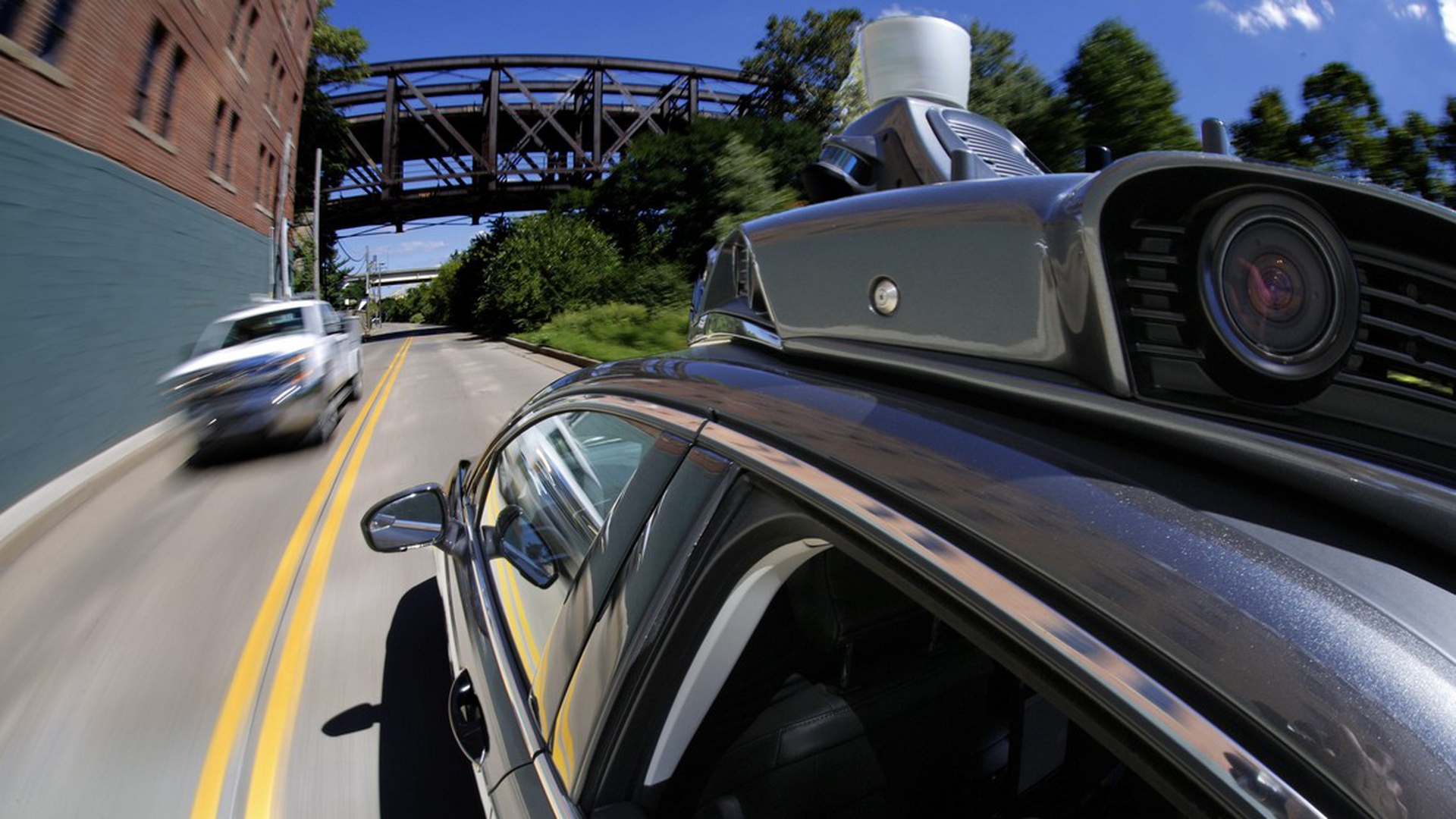 Pittsburgh, Uber inaugura il noleggio a guida autonoma