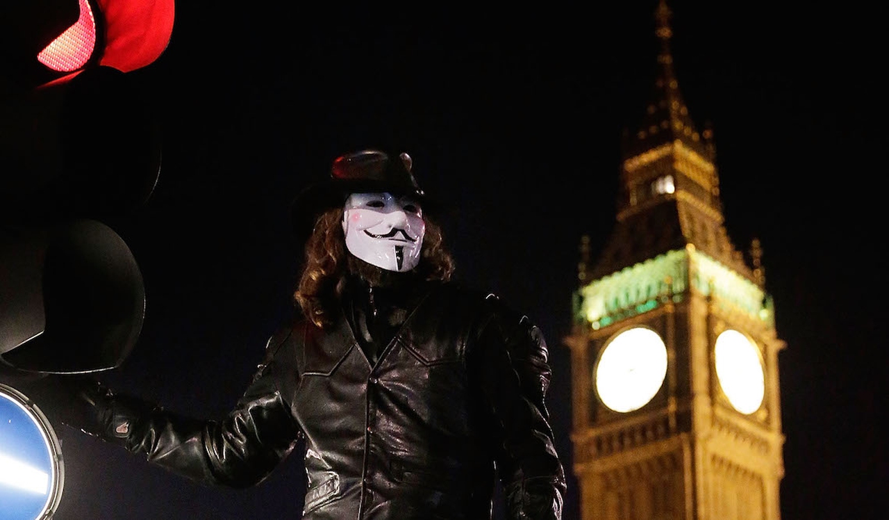 Who is behind Anonymous, the hackers who have declared war on Isis ...