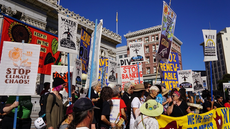 banche, combustibili fossili