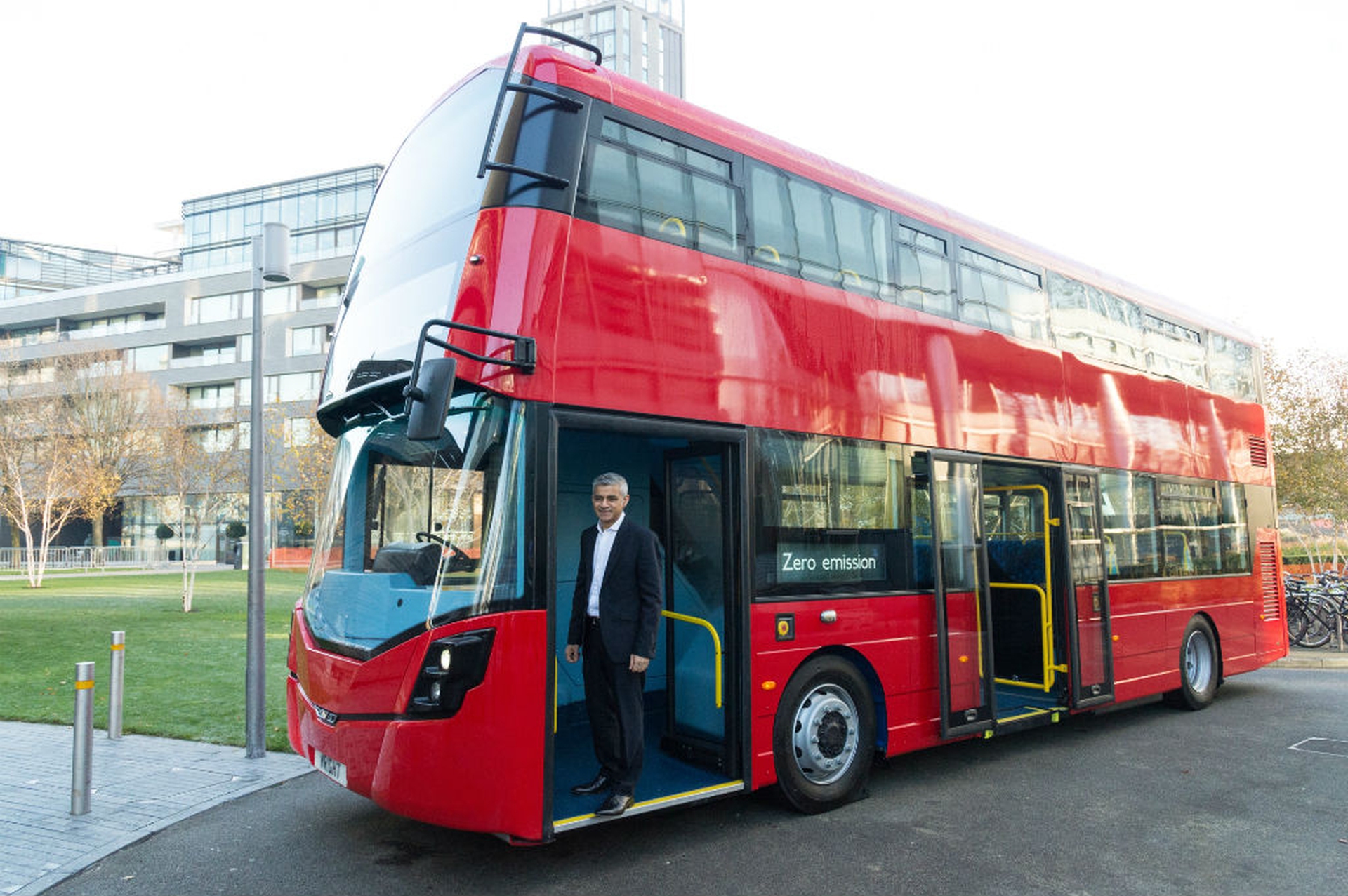 A Londra il primo bus a idrogeno