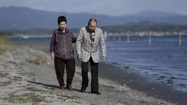 Iwao-Hakamada con sua sorella durante le riprese del documentario 'Freedom Moon'KI. Copyright MOON-FILM-KYODO