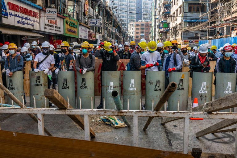 Le proteste contro il colpo di stato in Myanmar nel 2021