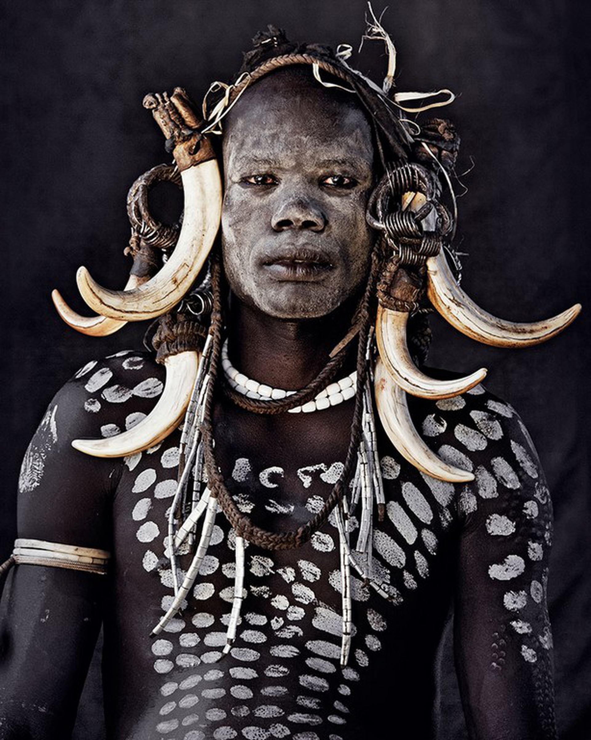 Самый необычный народ. Африканское племя Мурси.