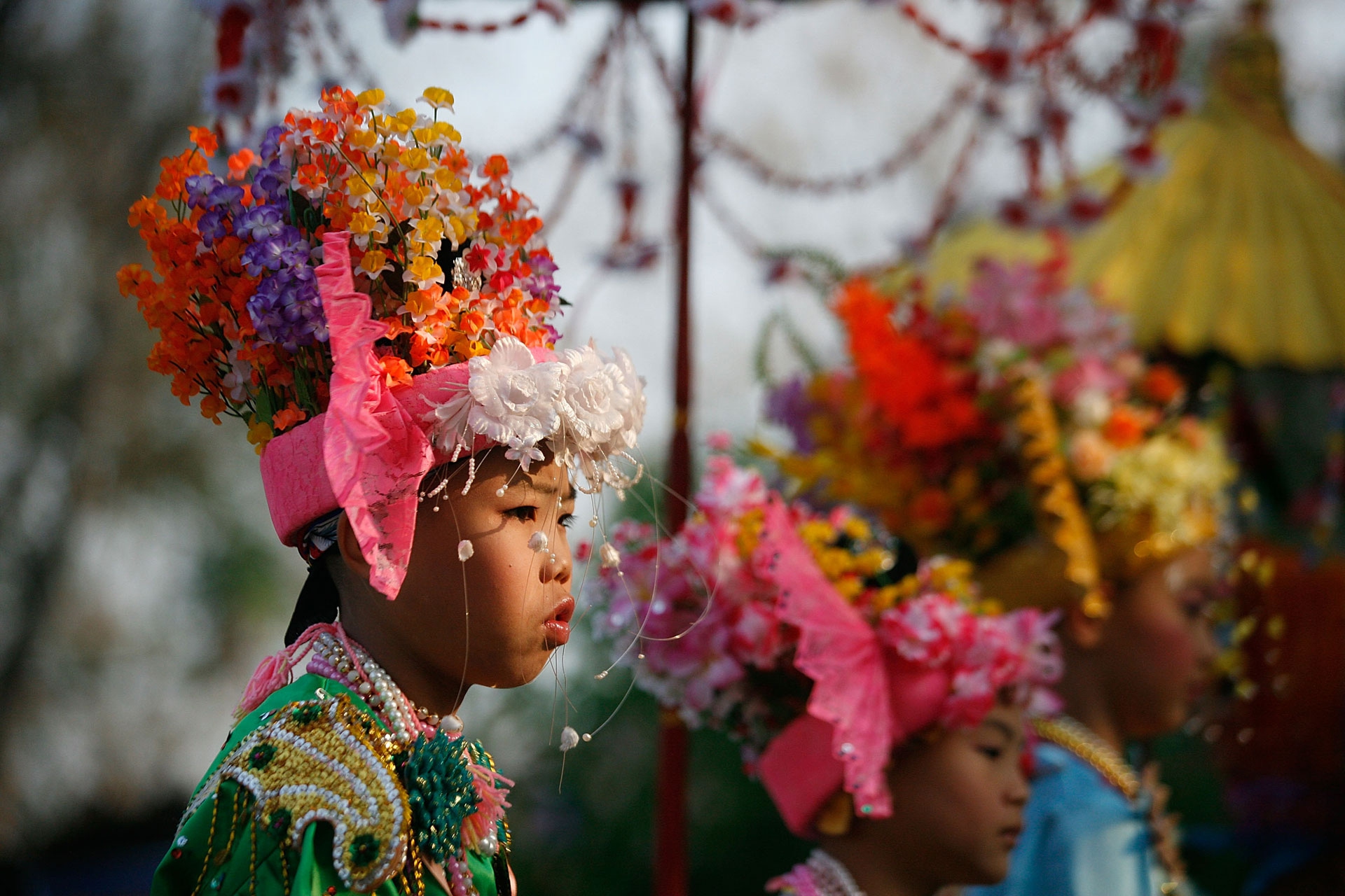 Le immagini del festival buddista Poi sang long in Thailandia