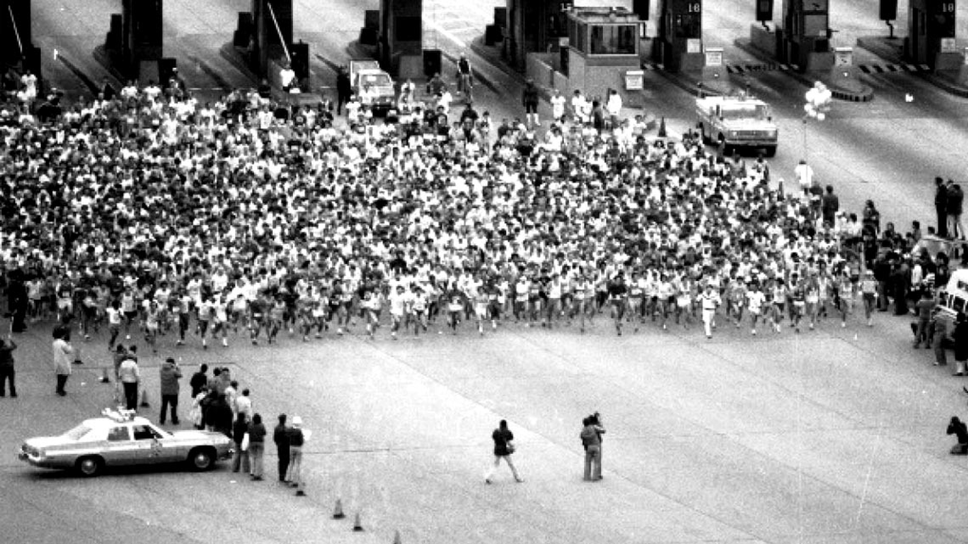 Partenza della maratona New York nel 1976