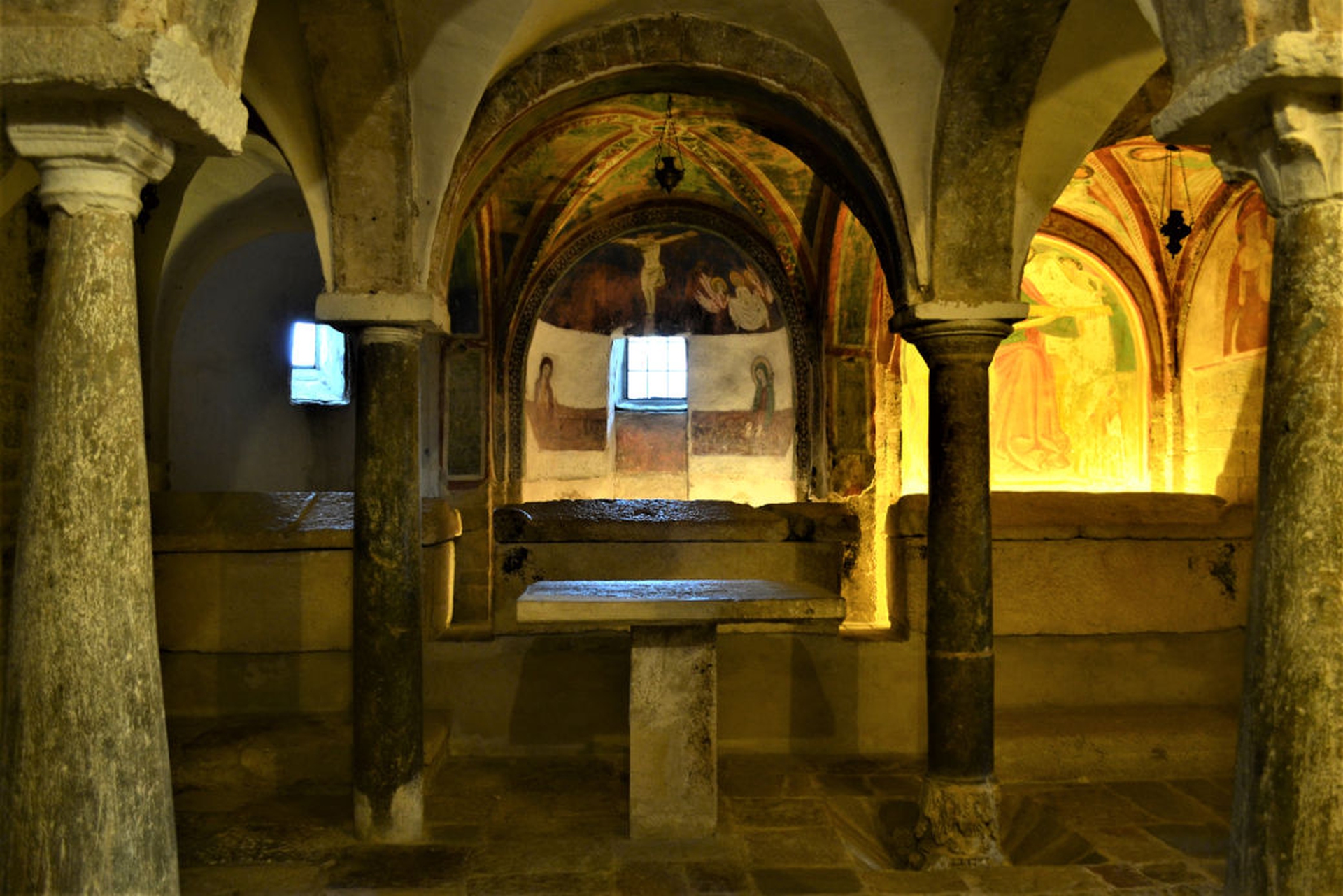 La cripta di San Ponziano a Spoleto, una chicca