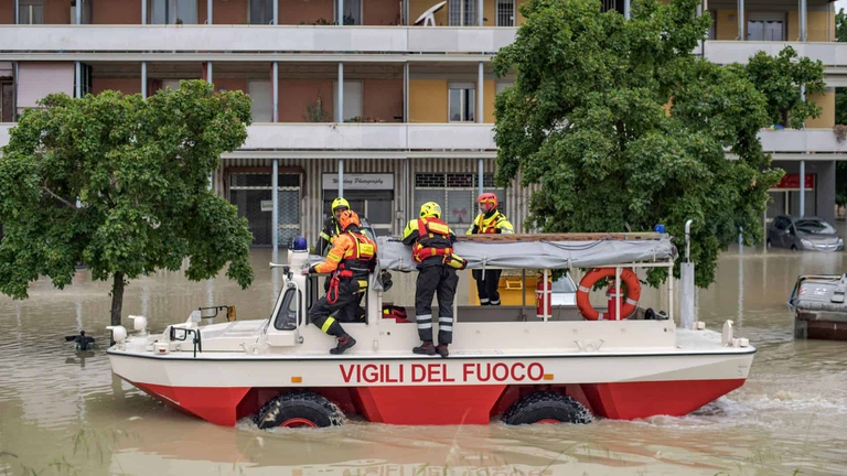 Diversi fiumi hanno straripato in Emilia-Romagna dopo 48 ore di pioggia forte