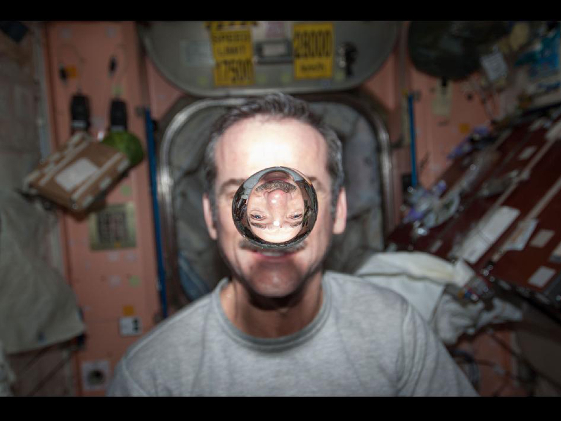 3 Bolla acqua rifrazione