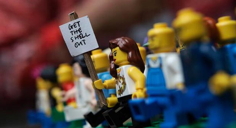Lego-sospende-la-collaborazione-con-Shell-ha-vinto-Greenpeace_2