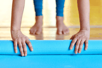 Ginnastica facciale. Abbinata al lavoro sul corpo funziona meglio e si ringiovanisce davvero