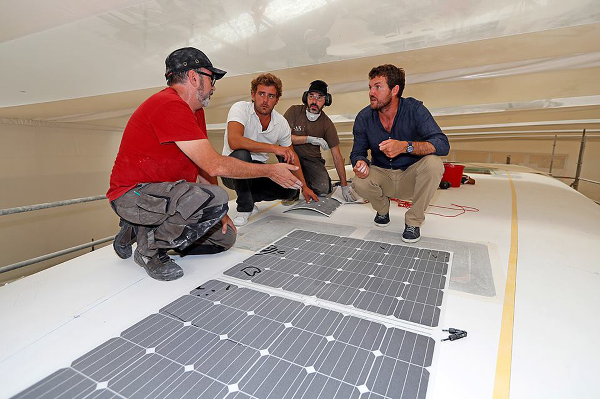 Energy Observer, il catamarano a idrogeno e rinnovabili pronto per il giro del mondo