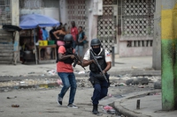 Haiti, Port-au-Prince in mano alle gang. Violenze e linciaggi nelle strade