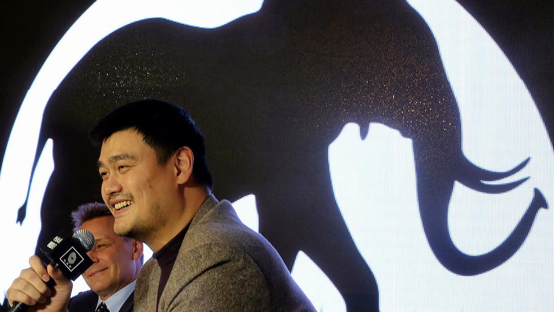 yaoming-per-gli-elefanti