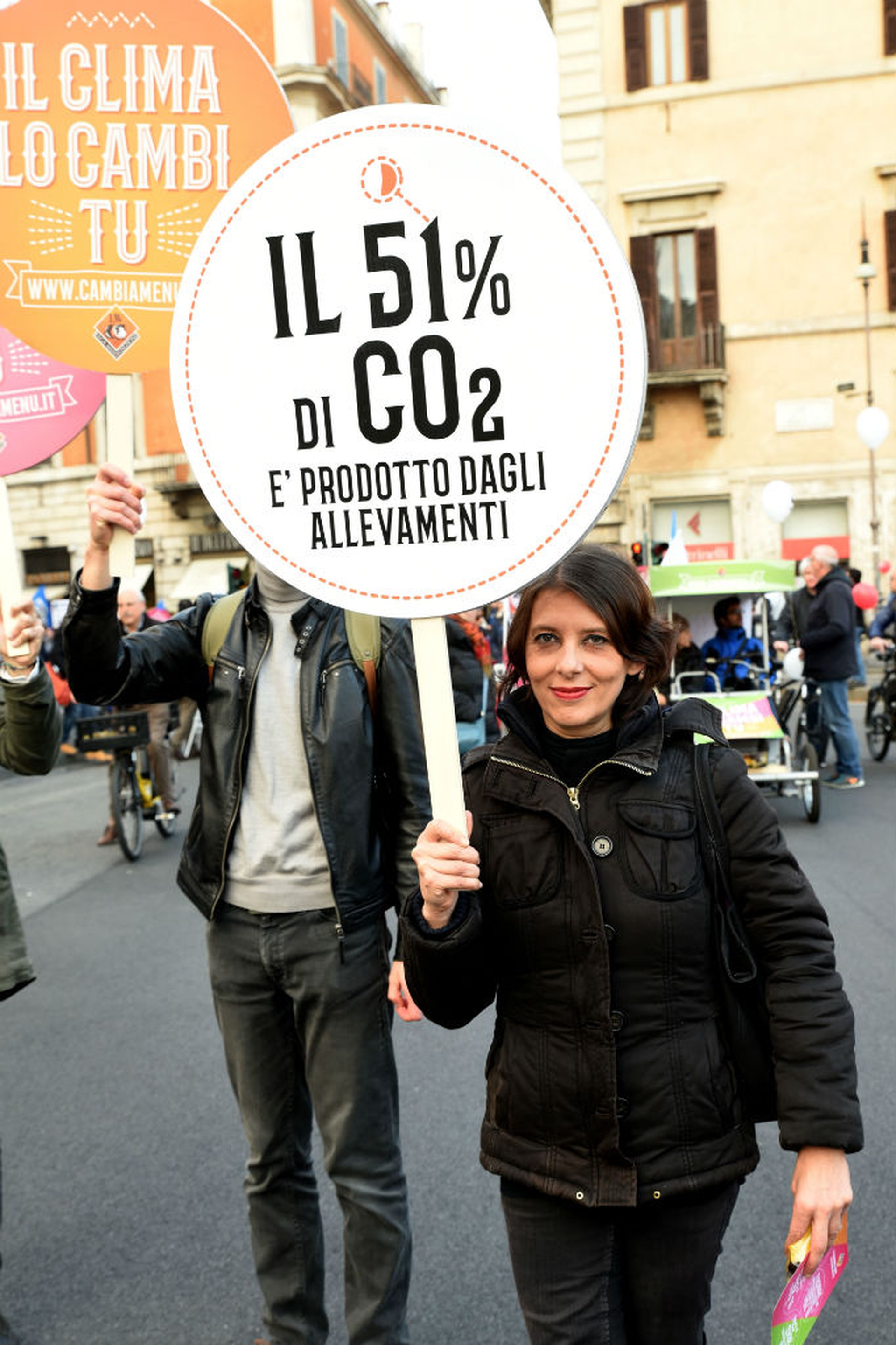 Marcia per il clima. Le immagini dei 15 mila a Roma