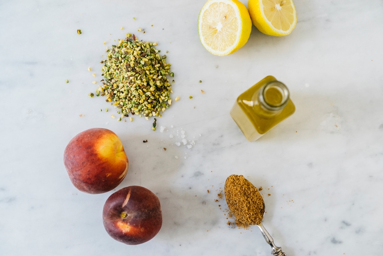 Pesche ripiene al forno