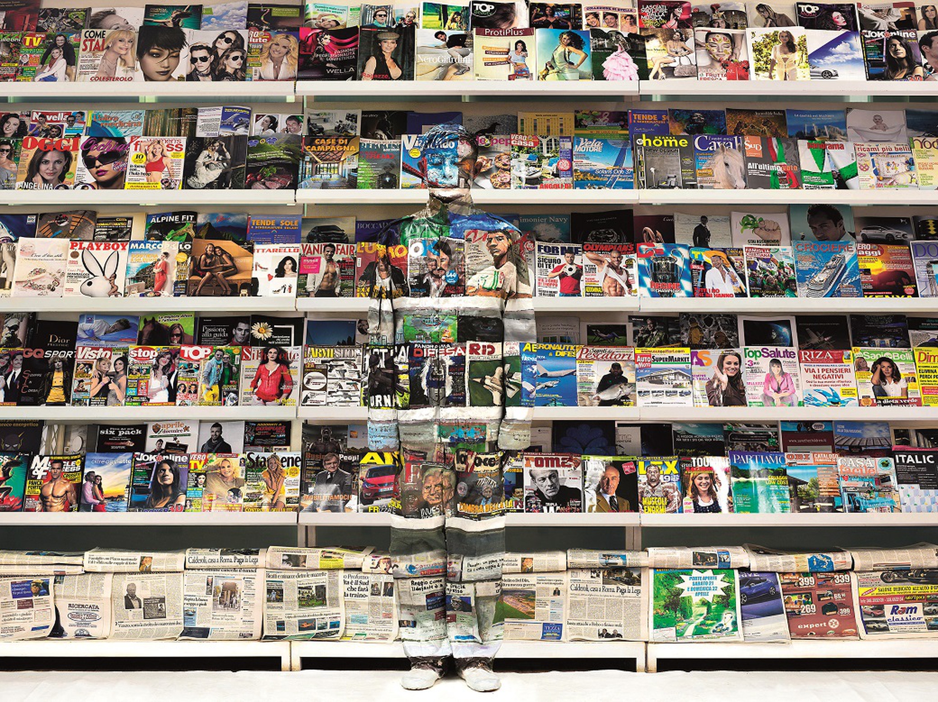 Le opere di Liu Bolin sono fotografia mimetica
