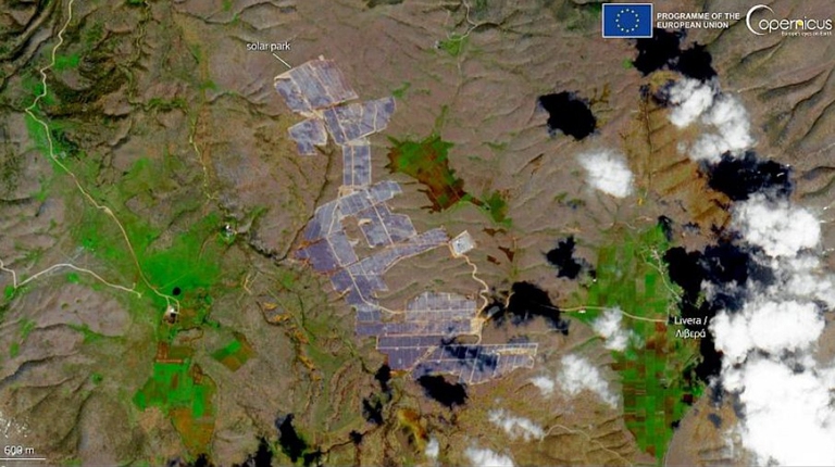 solare fotovoltaico bifacciale