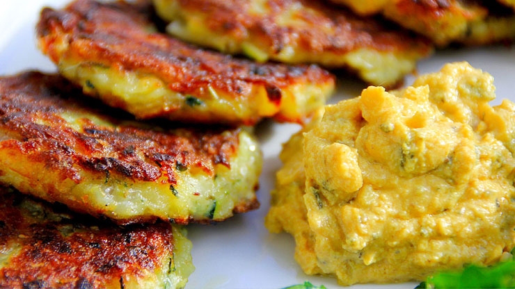 La ricetta dei rösti di patate e verdure di stagione ...