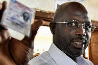 Le sfide che attendono George Weah, l’attaccante del Milan che diventa presidente della Liberia