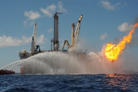 Deepwater Horizon: 160.000 litri di petrolio in mare al giorno