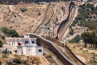 Marocco, duemila migranti tentano di entrare a Melilla. Almeno 23 i morti