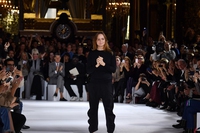 Stella McCartney e Parley for the oceans, insieme per pulire gli oceani dalla plastica