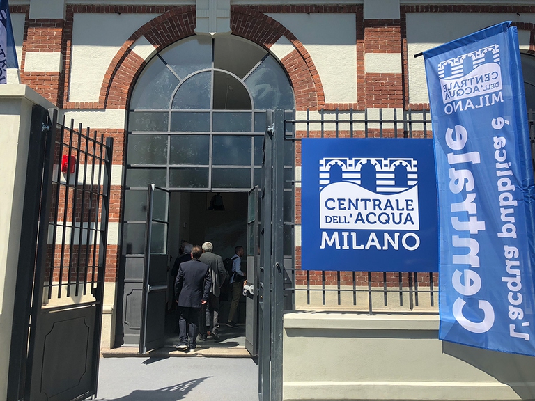 via cenisio, centrale dell'acqua, milano