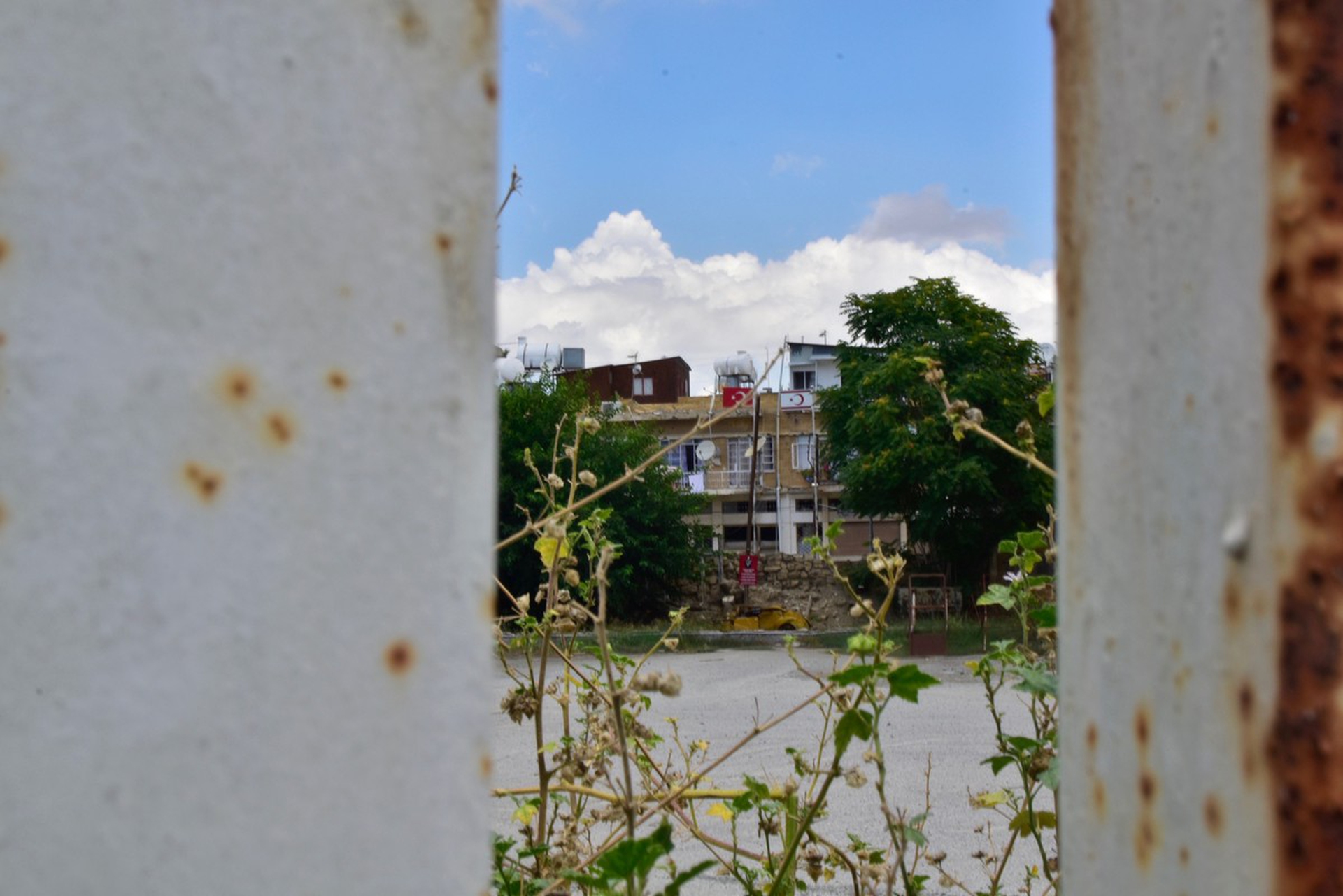 Uno scorcio della green line dalla parte greca cipriota