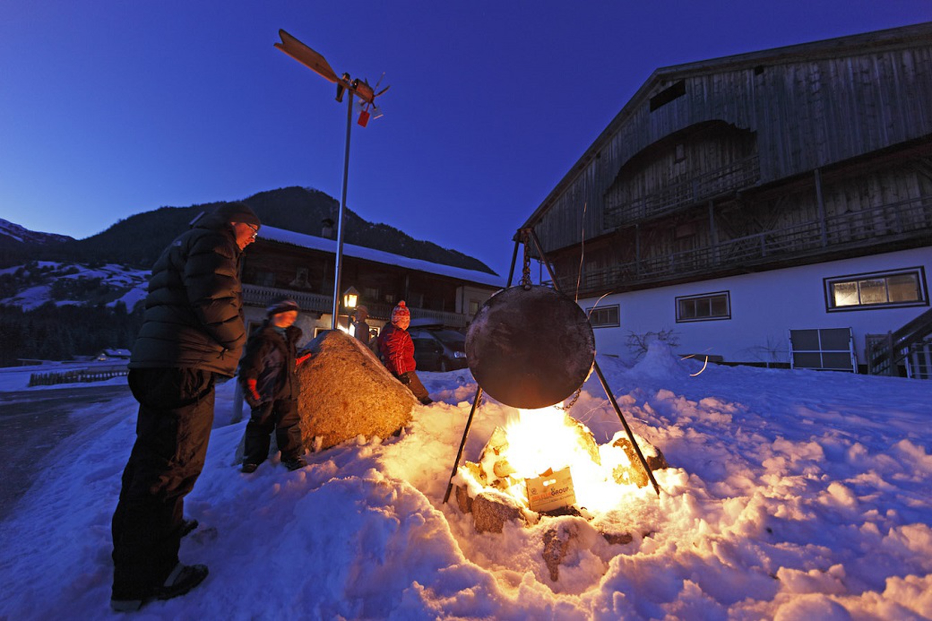 gallo Rosso appartiene all’Unione agricoltori e coltivatori diretti Sudtirolesi e ha lo scopo di avvicinare le persone allo stile di vita contadino