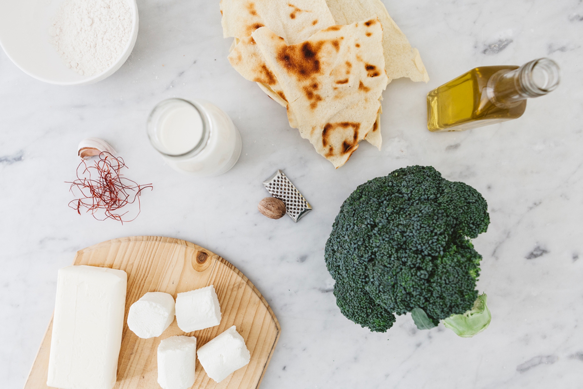 Lasagne pane carasau broccoli e formaggio di capra