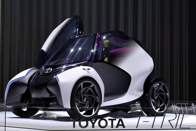 Toyota i-Tril al Salone dell'Auto di Ginevra 2017 ©Getty Images mobilità elettrica
