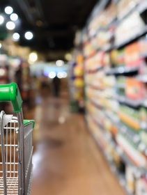 Italiani sempre più poveri ma attenti all’ambiente, l’analisi del Rapporto Coop 2022