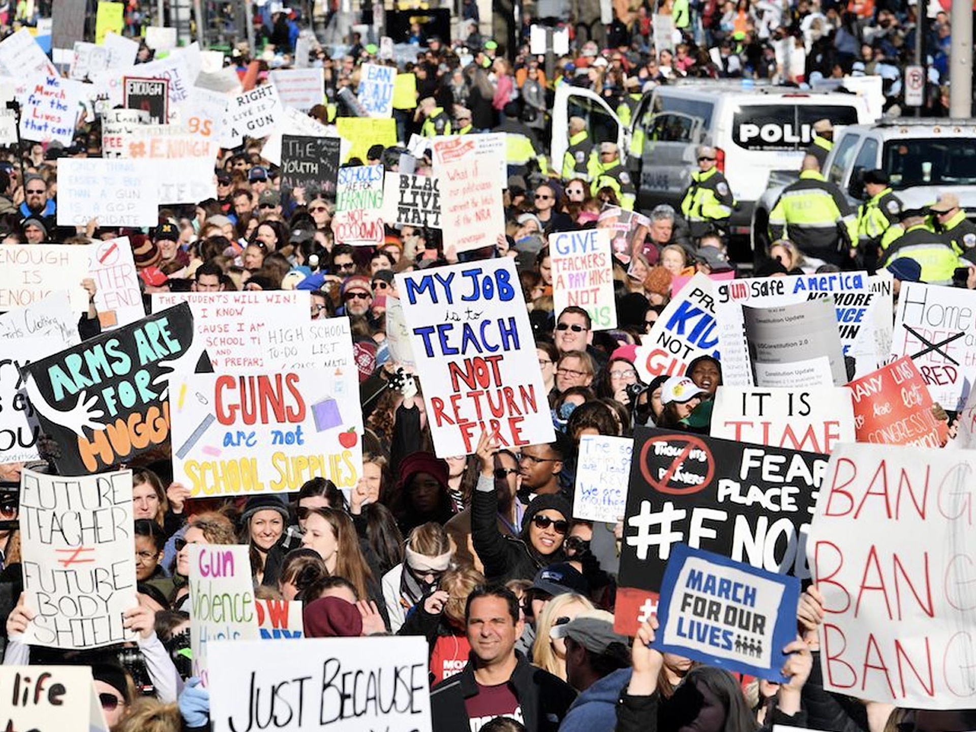 March for our lives, Washington, 24 marzo 2018: ''Il mio lavoro è insegnare, non rispondere al fuoco