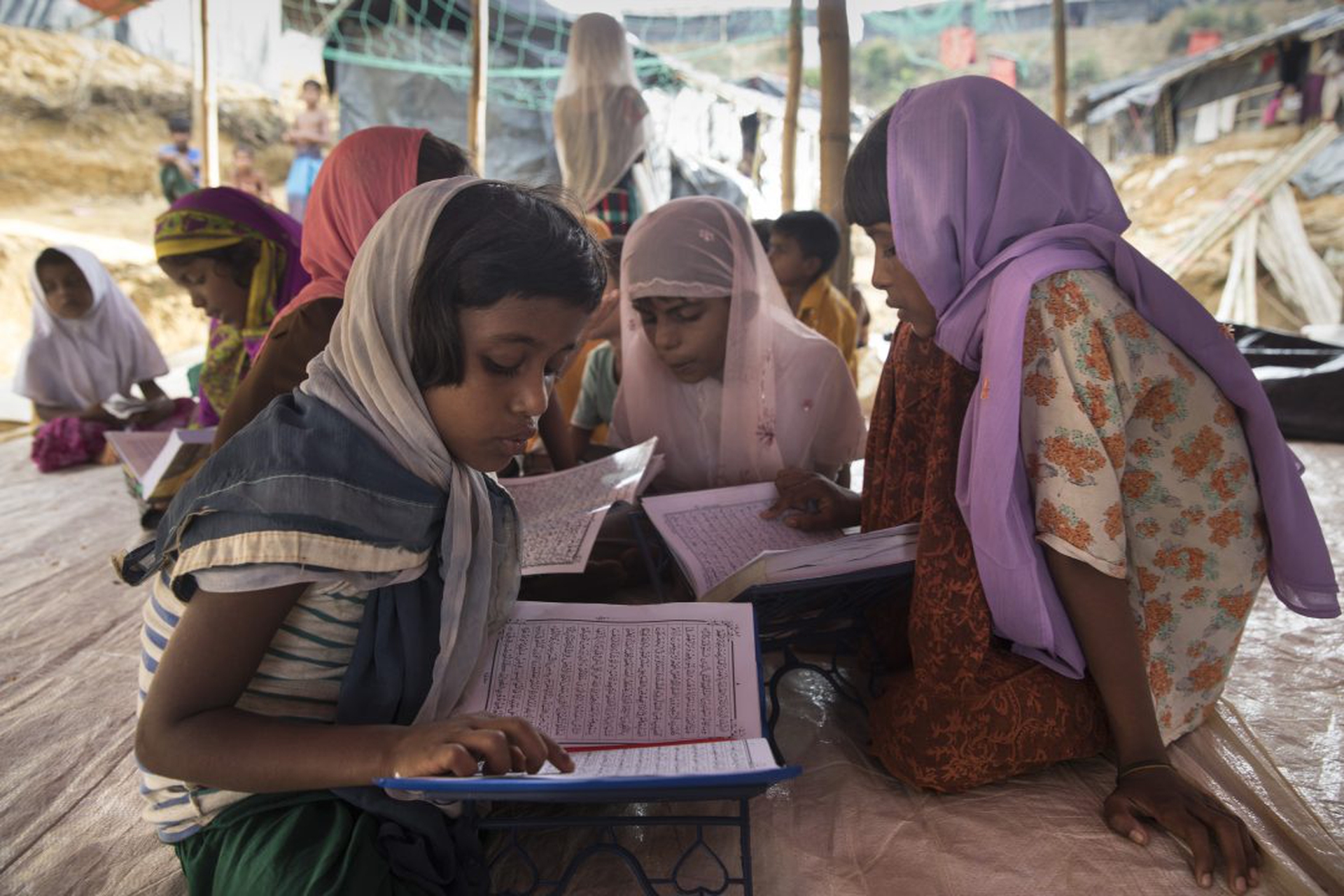 Rohingya Refugees Flood Into Bangladesh