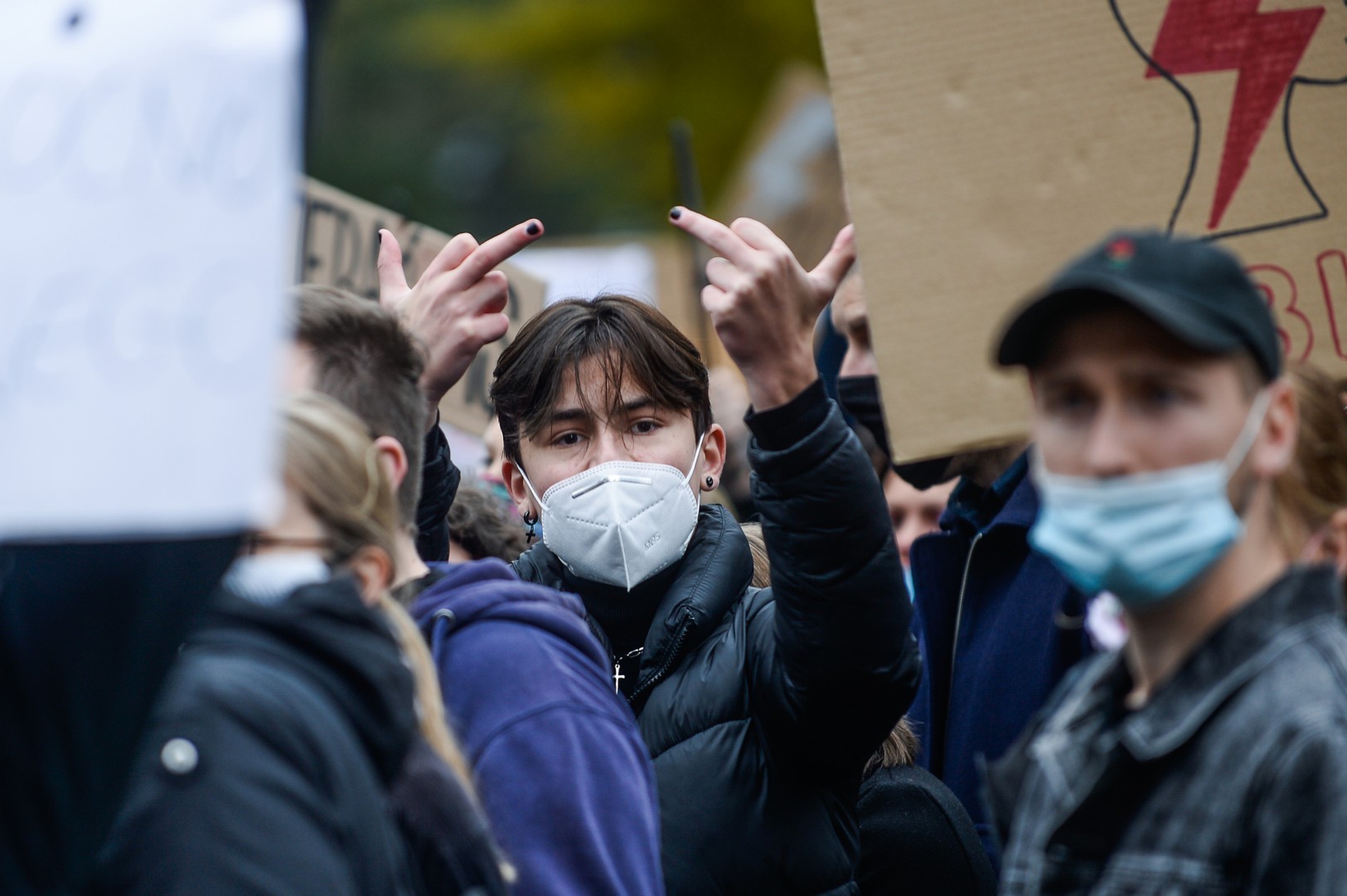 Le proteste in Polonia contro la legge sull'aborto