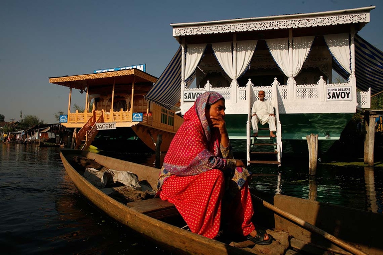 Origins, history and current state of the conflict in Kashmir, a land ...