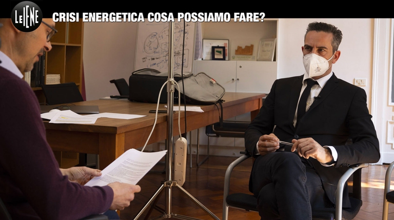 Matteo Viviani delle Iene intervista Simone Molteni, direttore scientifico di LifeGate