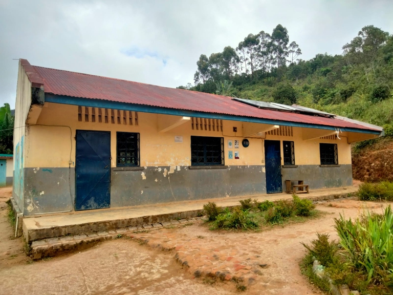 Scuola primaria Maromizaha