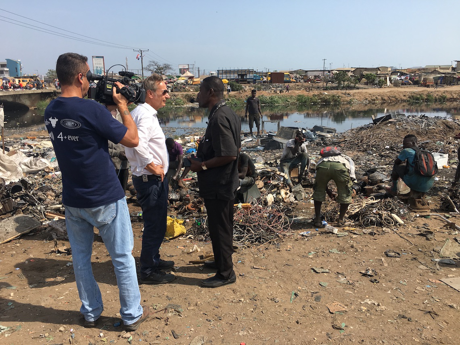 Dietro le quinte della puntata di Presadiretta sui Raee