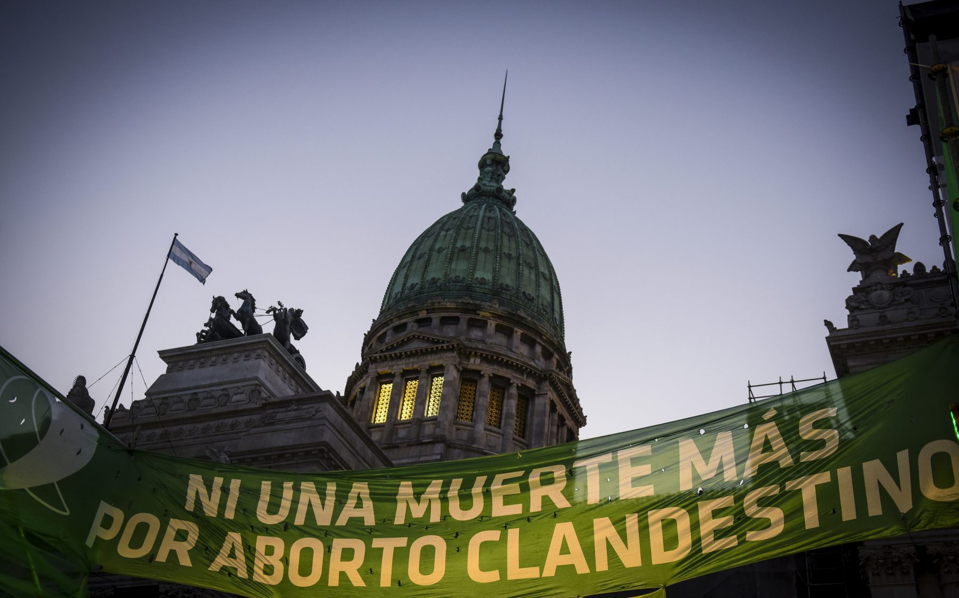 Il Senato dell'Argentina ha approvato la legge per legalizzare l'aborto