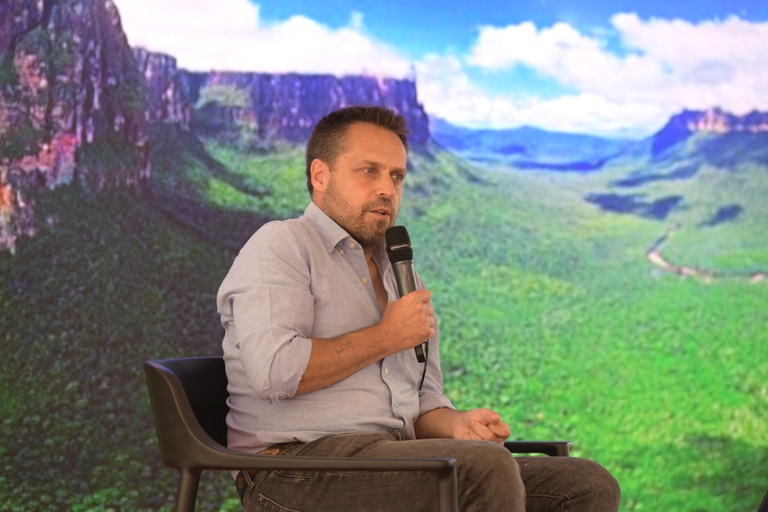 Andrea Crosta Riff 2021 