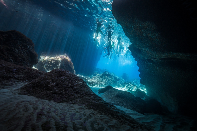 Viaggio nell’area protetta delle isole Egadi, dove si impara a tutelare il mare