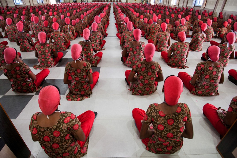 fashion victims operaie indiane